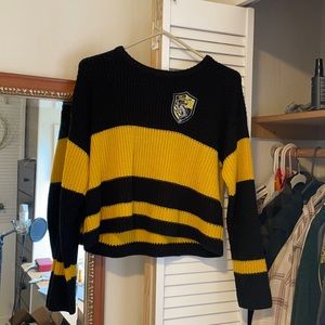 Harry Potter Store Hufflepuff sweater